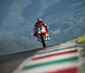 开云体育-卡马文加，当大场面先生在荷兰风暴中打穿克罗地亚