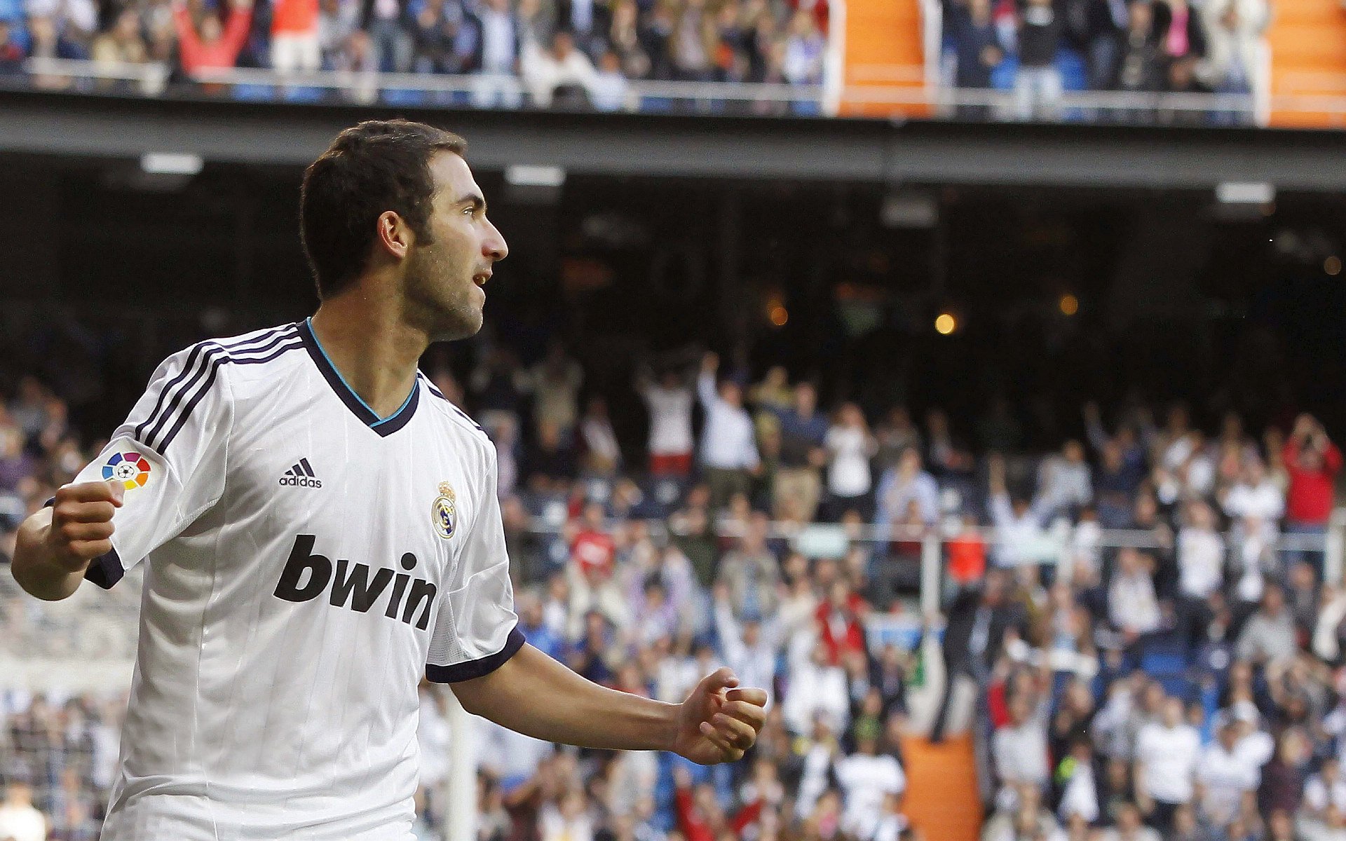 摩洛哥打穿曼城，当战术铁壁击碎传控神话，巴雷拉匕首连刺宣告时代裂痕